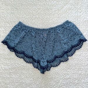 Victoria’s Secret blue lace shorts lingerie pajamas sleepwear elastic waist sz M